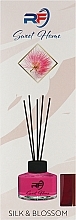 Духи, Парфюмерия, косметика Аромадиффузор "Шелк и цветы" - Real Fresh Silk & Blossom