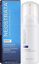 Пенка для умывания - NeoStrata Skin Active Exfoliating Wash — фото N2