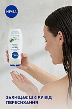 Гель-догляд для душу "Крем та Алое" - NIVEA Creme Aloe Care Shower — фото N4
