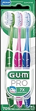 Набор из трех зубных щеток - Sunstar Gum Pro Medium Toothbrush Trio Pack — фото N1