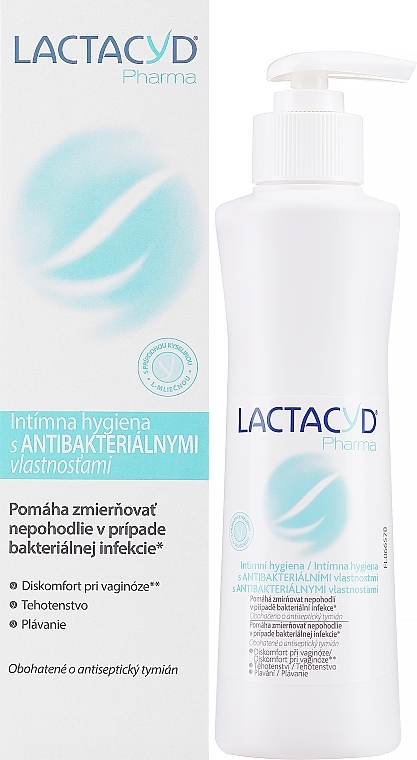 Антибактериальное средство для интимной гигиены - Lactacyd Pharma Proteccion — фото N2