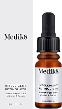Ночная интенсивная сыворотка с ретинолом 0,6% - Medik8 Intelligent Retinol 6TR (пробник) — фото N2