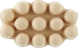 Мыло для пилинга и массажа с ослиным молоком - Madis Fresh Secrets Soap — фото N2
