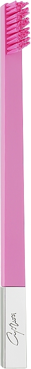 Зубна щітка м'яка, баблгам рожева матова зі сріблястим матовим ковпачком - Apriori — фото N3