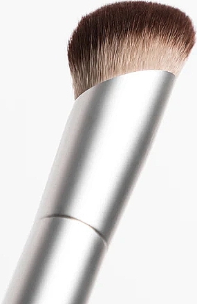 Скошений пензлик для нанесення рум’ян чи контурингу - Unico Makeup Brush — фото N2