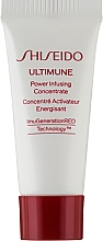 Парфумерія, косметика Концентрат для обличчя - Shiseido Ultimune Power Infusing Concentrate (пробник)