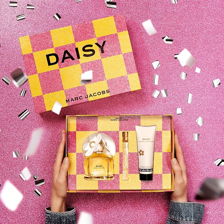 Marc Jacobs Daisy - Набор (edt/100ml + edt/10ml + b/lot/75ml)  — фото N4