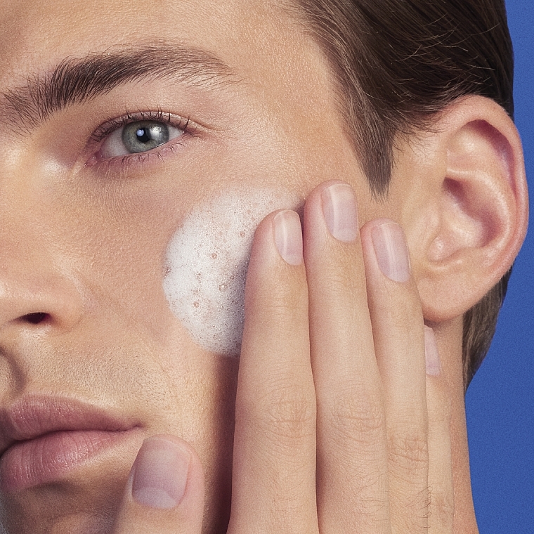 Тонизирующий гель для очищения кожи лица мужчин, для нормальной кожи - Biotherm Homme Basics Line Cleancer — фото N3