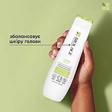 Очищающий шампунь для всех типов волос - Biolage Normalizing CleanReset Shampoo — фото N6