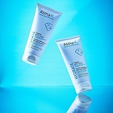 Укрепляющий лосьон для тела - Alma K. Firming Body Lotion — фото N3