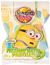 Парфумерія, косметика Бурхливі таблетки для ванни "Посіпаки", лайм - EP Line Minions Fizzing Bath Pastille