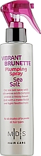 Тонізуючий спрей для волосся «Морська сіль. Пекуча брюнетка» - Mades Cosmetics Vibrant Brunette Plumping Sea Salt Spray — фото N1