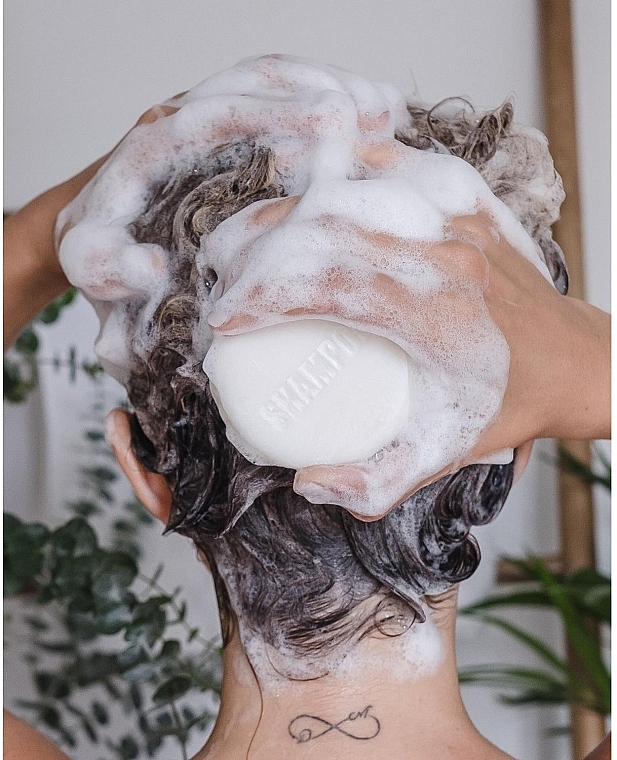Твердый шампунь для восстановления волос с маслом авокадо холодного отжима - Nature Box Nourishment Vegan Shampoo Bar With Cold Pressed Avocado Oil — фото N5