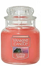 Парфумерія, косметика Свічка у скляній банці - Yankee Candle Cliffside Sunrise