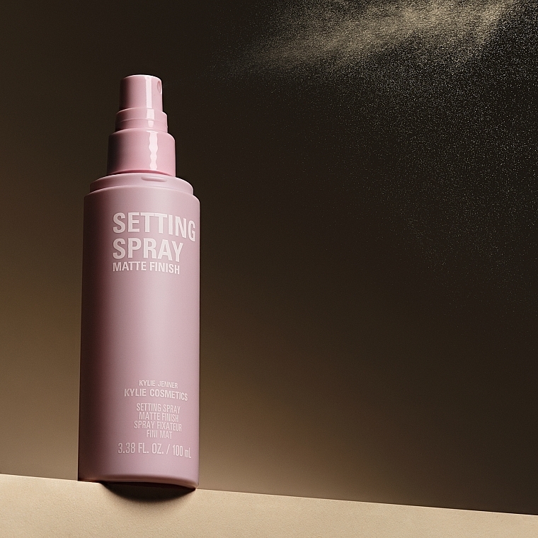 Фіксуючий спрей - Kylie Cosmetics Setting Spray — фото N7