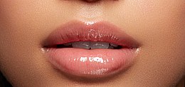 Сияющий бальзам с визуальным эффектом увеличения губ - Lancome L'Absolu Mademoiselle Balm — фото N4