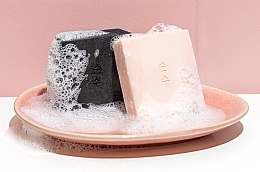 Мило з вівсом для обличчя та тіла - Ondo Beauty 36.5 Calamine & Oatmeal Soothing Cleansing Bar — фото N2