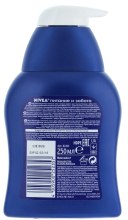 Крем-мыло жидкое "Питание и забота" - NIVEA Creme Care Care Soap — фото N3