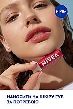 Бальзам-уход для губ - NIVEA Strawberry Shine — фото N8