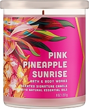 Духи, Парфюмерия, косметика Аромасвеча - Bath and Body Works Pink Pineapple Sunrise Candle