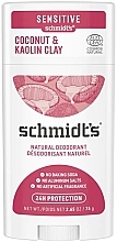 Натуральний дезодорант-стік "Кокос та каолінова глина" - Schmidt's Sensitive Natural Deodorant Coconut & Kaolin Clay — фото N1