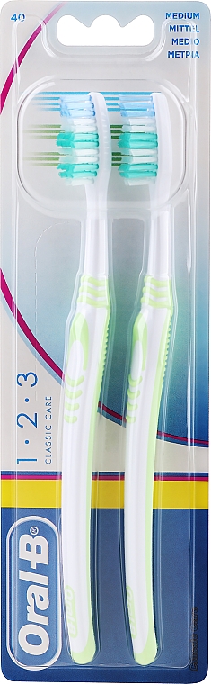 Набор зубных щеток "40" средней жесткости, салатовая + салатовая - Oral-B 1-2-3 Classic Care Medium — фото N1