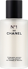 Парфумерія, косметика Відновлювальний лосьйон-есенція для обличчя та зони декольте - Chanel N°1 De Chanel Red Camellia Revitalizing Essence Lotion