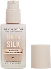 Тональна основа - Makeup Revolution Skin Silk Serum Foundation — фото N1