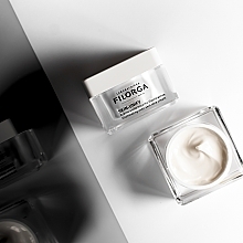 Освітлювальний крем для обличчя - Filorga Skin-Unify Illuminating Even Skin Tone Cream — фото N4