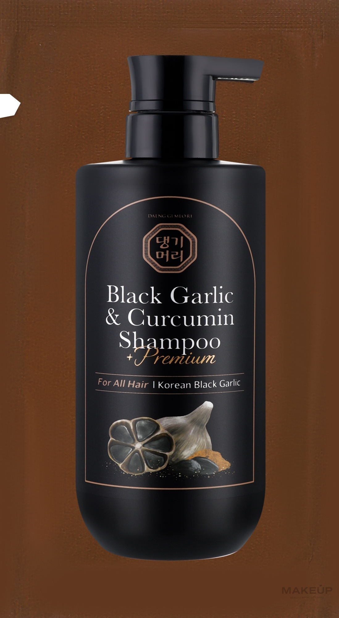 Восстанавливающий шампунь для волос с черным чесноком и куркумой - Daeng Gi Meo Ri Black Garlic & Curcumin Shampoo (пробник) — фото 7ml