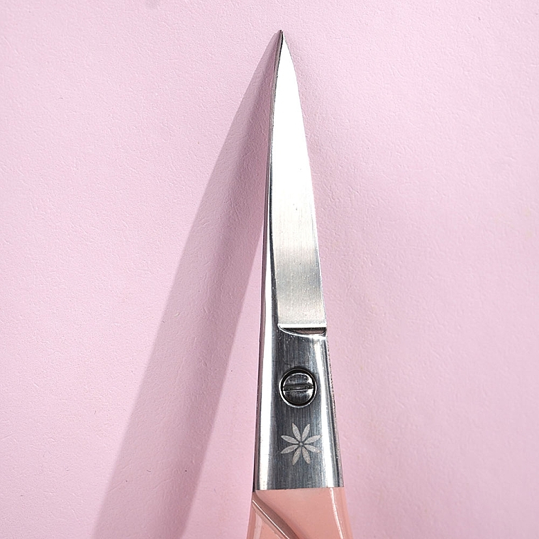 Манікюрні ножиці з іржавостійкої сталі - Brushworks Precision Manicure Scissors — фото N3