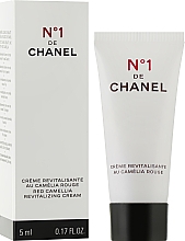 Восстанавливающий крем для лица - Chanel N1 De Chanel Revitalizing Cream (мини) — фото N2