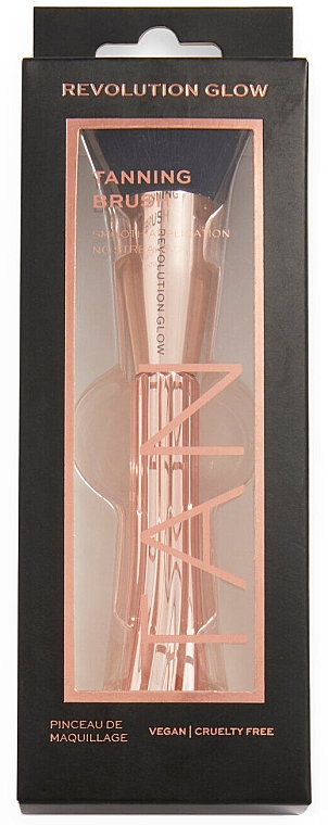 Пензель для макіяжу - Makeup Revolution Tanning Self Tanning Brush — фото N2