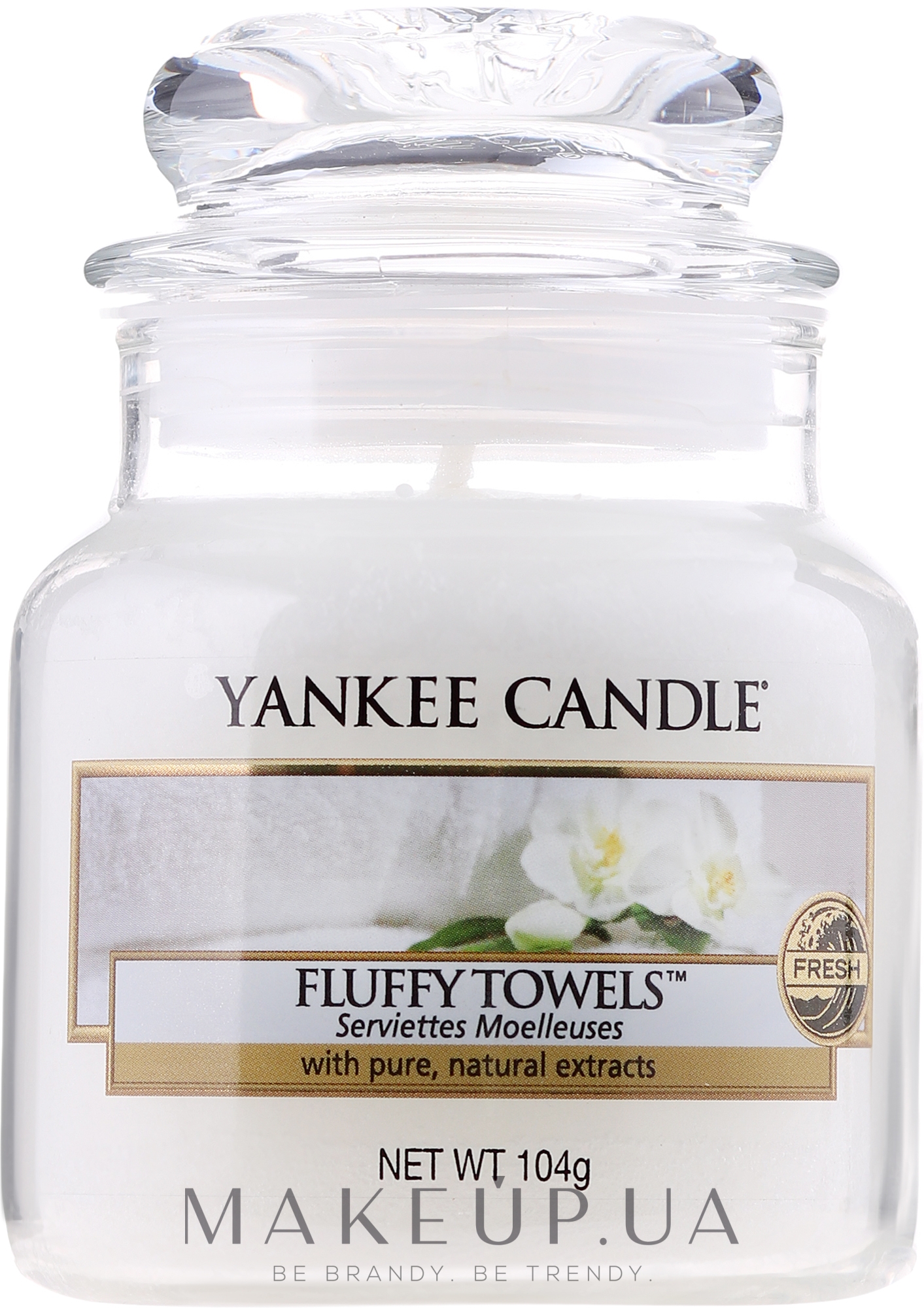 Ароматична свічка "Пухнасті рушники" - Yankee Candle Fluffy Towels — фото 104g