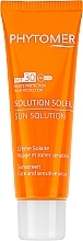 Парфумерія, косметика Сонцезахисний крем для обличчя і чутливих зон - Phytomer Sun Protective Cream Sunscreen SPF30