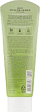 Себорегулирующая скраб-пенка для умывания с виноградом - Frudia Pore Control Green Grape Scrub Cleansing Foam — фото N2