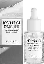 Осветляющая ампула с экстрактом центеллы и ниацинамидом - Skin1004 Madagascar Centella Tone Brightening Capsule Ampoule — фото N2