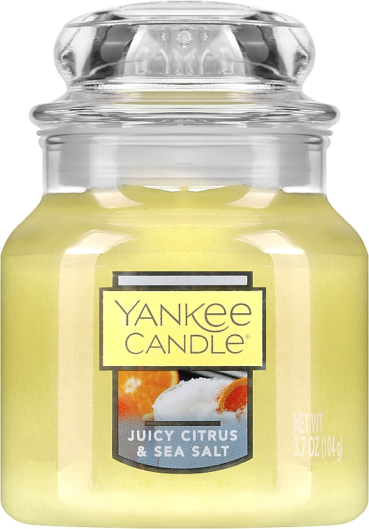 Ароматическая свеча в банке "Сочный цитрусовый и морская соль" - Yankee Candle Juicy Citrus & Sea Salt — фото N1
