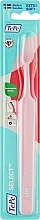 Зубна щітка Select Compact Extra Soft, дуже м'яка, світло-рожева - TePe Toothbrush — фото N1