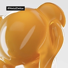 Профессиональное масло для уменьшения ломкости и против нежелательного изменения цвета - L'Oreal Professionnel Serie Expert Metal Detox Oil — фото N8