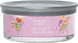 Парфумерія, косметика Ароматична свічка у склянці "Hand Tied Blooms", 5 ґнотів - Yankee Candle Singnature