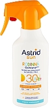 Лосьйон для засмаги в спреї для всієї родини - Astrid Family Protection Plus Sun Lotion SPF 30 — фото N1