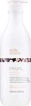 Питательный шампунь для всех типов волос - Milk Shake Integrity Nourishing Shampoo — фото N3