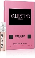 Valentino Born in Roma Donna Intense - Парфюмированная вода (пробник) — фото N2