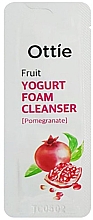 Пенка для лица фруктовая йогуртовая - Ottie Fruits Yogurt Foam Cleanser Pomegranate (пробник) — фото N1