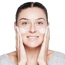 Нежный крем для очищения кожи - Christina Silk Clean Up Cream — фото N4