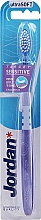 Парфумерія, косметика Зубна щітка для чутливих зубів та ясен, ультрам'яка, прозоро-синя - Jordan Target Sensitive
