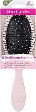 Парфумерія, косметика Овальна щітка для розплутування волосся, рожева - Brushworks Professional Oval Detangling Hair Brush Pink