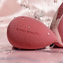 Спонж для макіяжу, ягідний - Boho Beauty Bohoblender Berry Regular — фото N2
