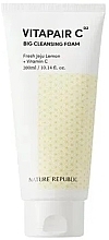 Пенка для умывания - Nature Republic Vitapair C Big Cleansing Foam — фото N1